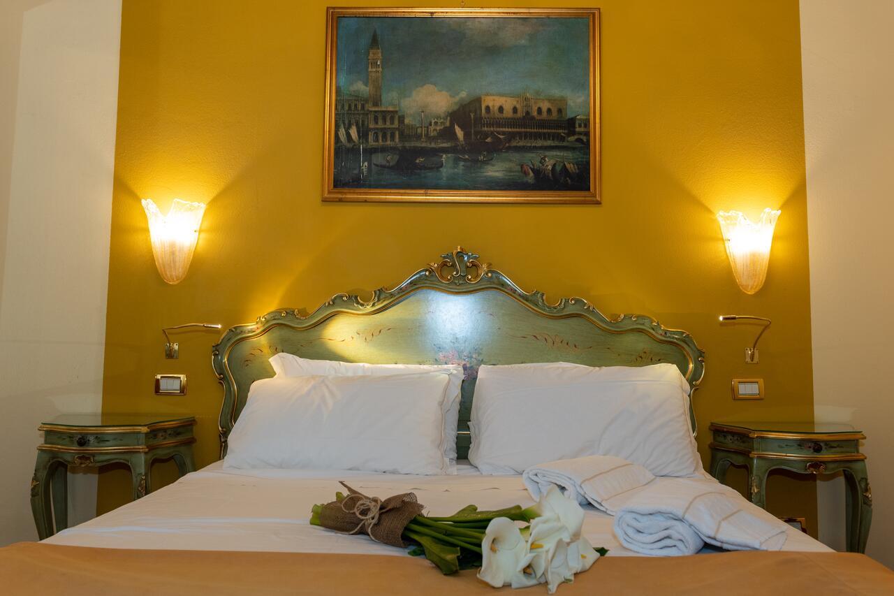 Ca Dell'Arte Bed & Breakfast Venesia Bagian luar foto