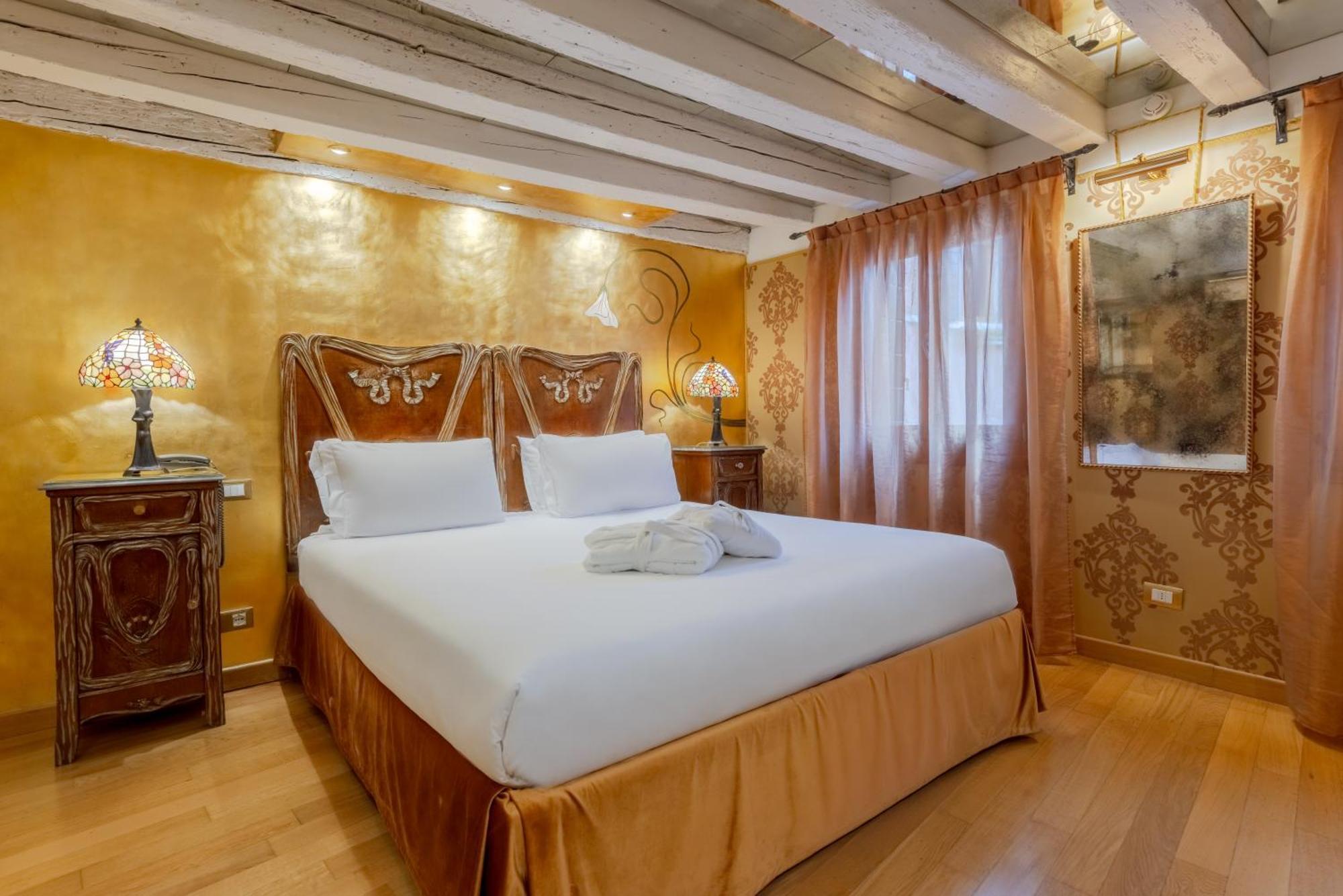 Ca Dell'Arte Bed & Breakfast Venesia Bagian luar foto
